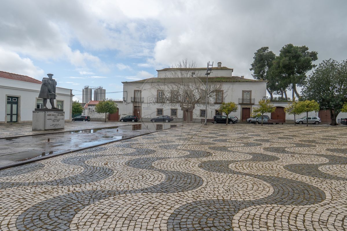 Outros - Habitação T2 para venda