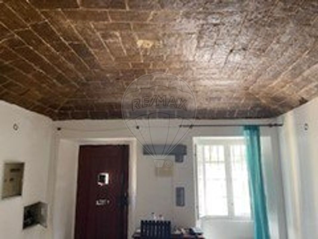 listing 120121235-109 picture-0