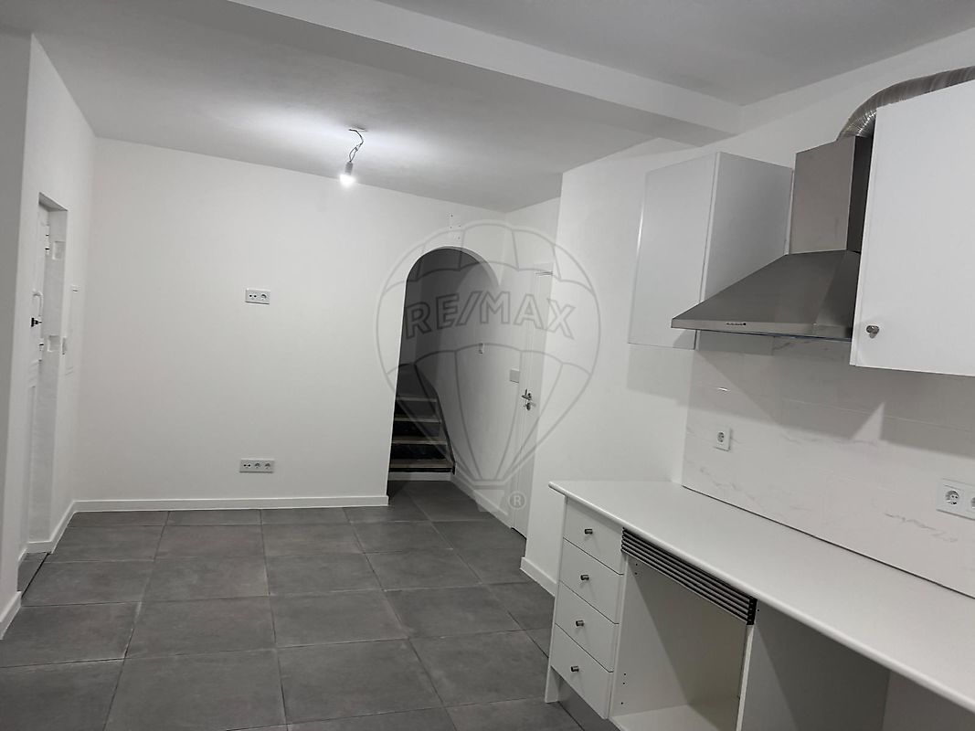 Moradia T2 para venda