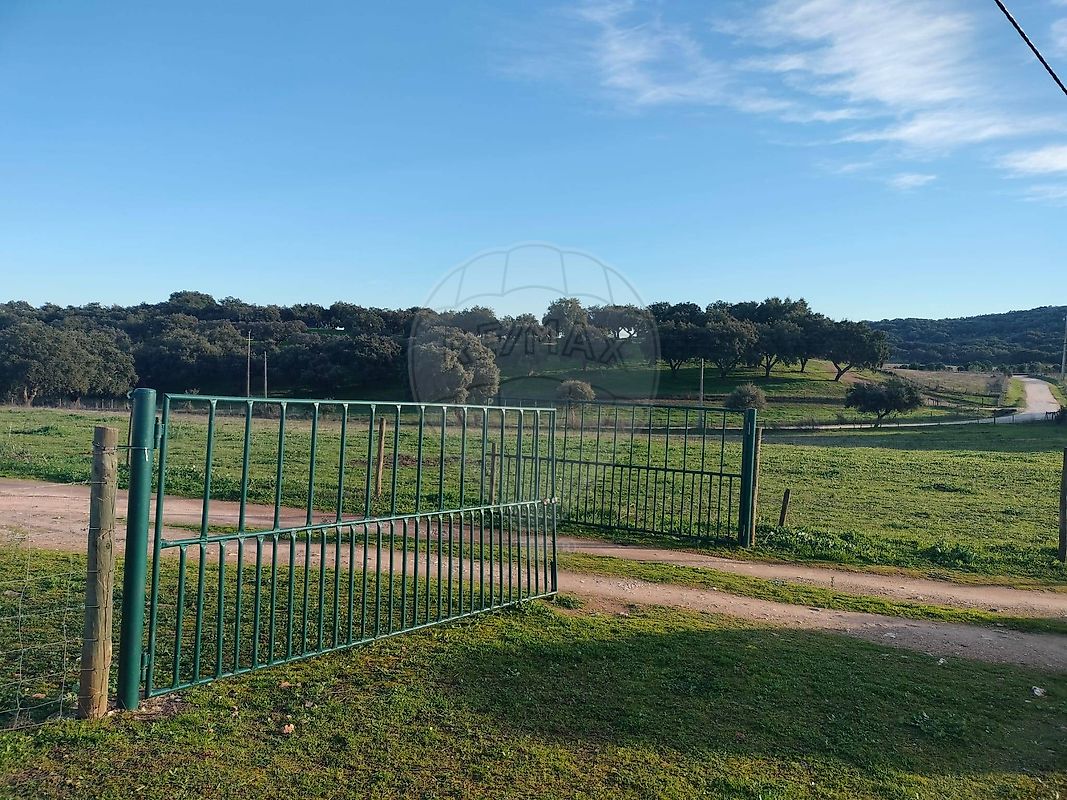 Herdade - São Bento do Cortiço e Santo Estêvão, Estremoz, Évora