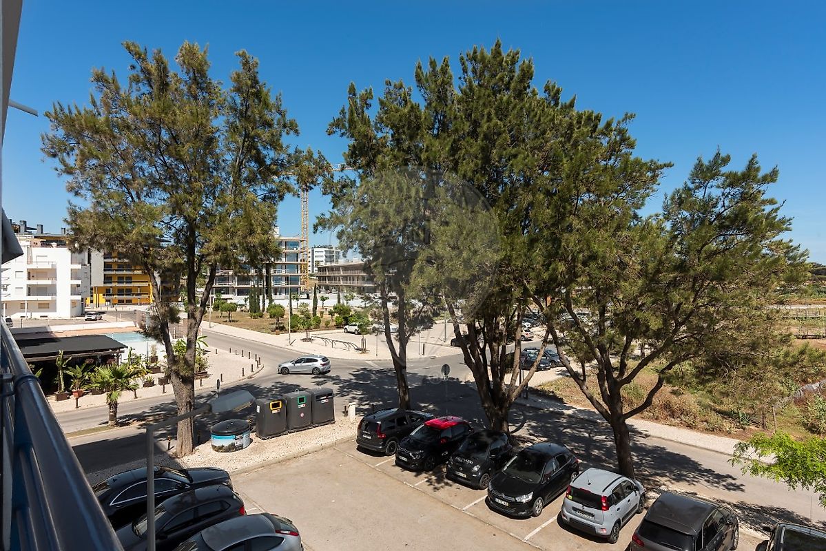 listing 120141048-2802 picture-0