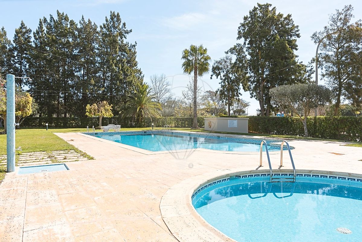 listing 120141048-2886 picture-0