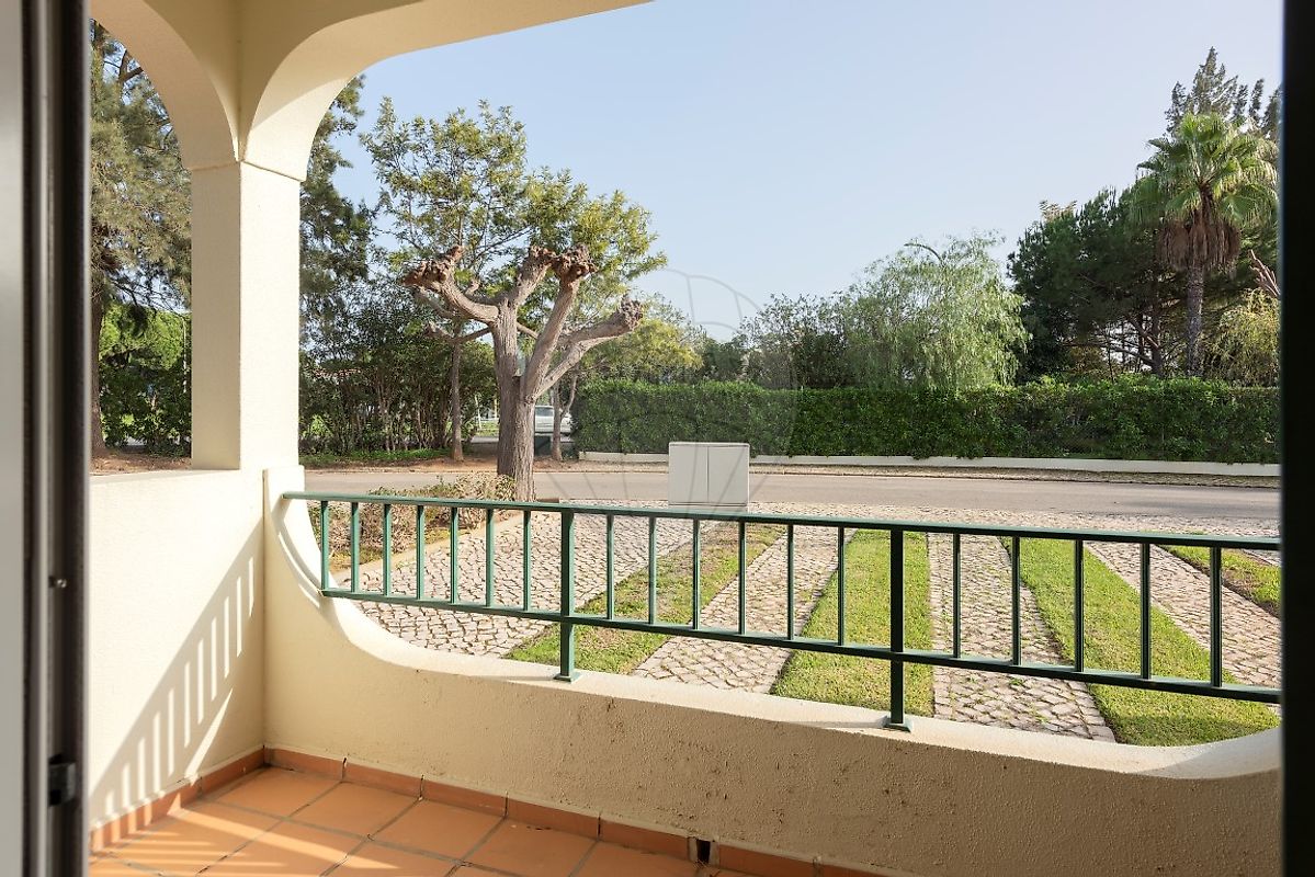 listing 120141048-2886 picture-0