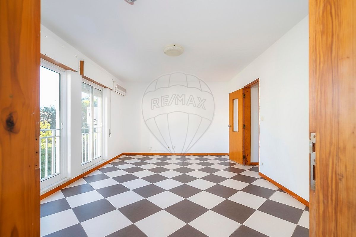 listing 120141132-25 picture-0