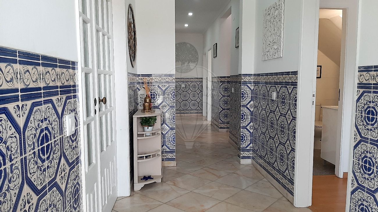 listing 120141071-738 picture-0