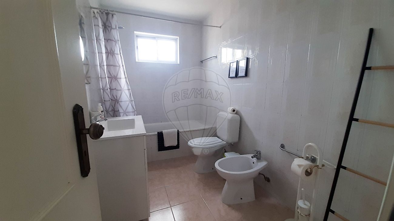 listing 120141071-738 picture-0