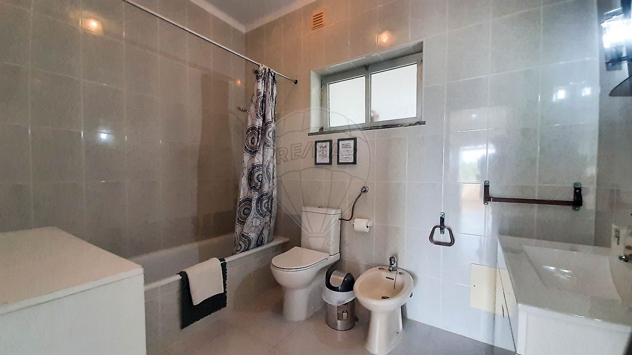listing 120141071-738 picture-0