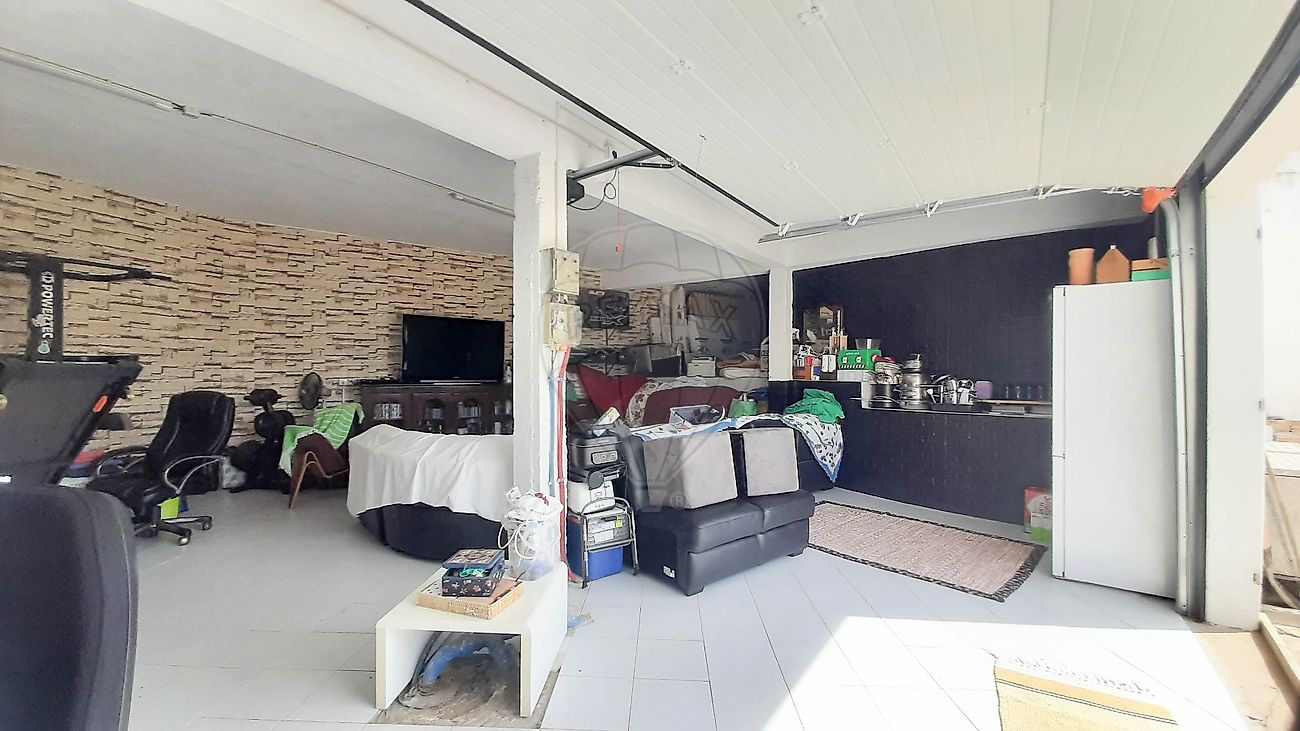 listing 120141071-738 picture-0