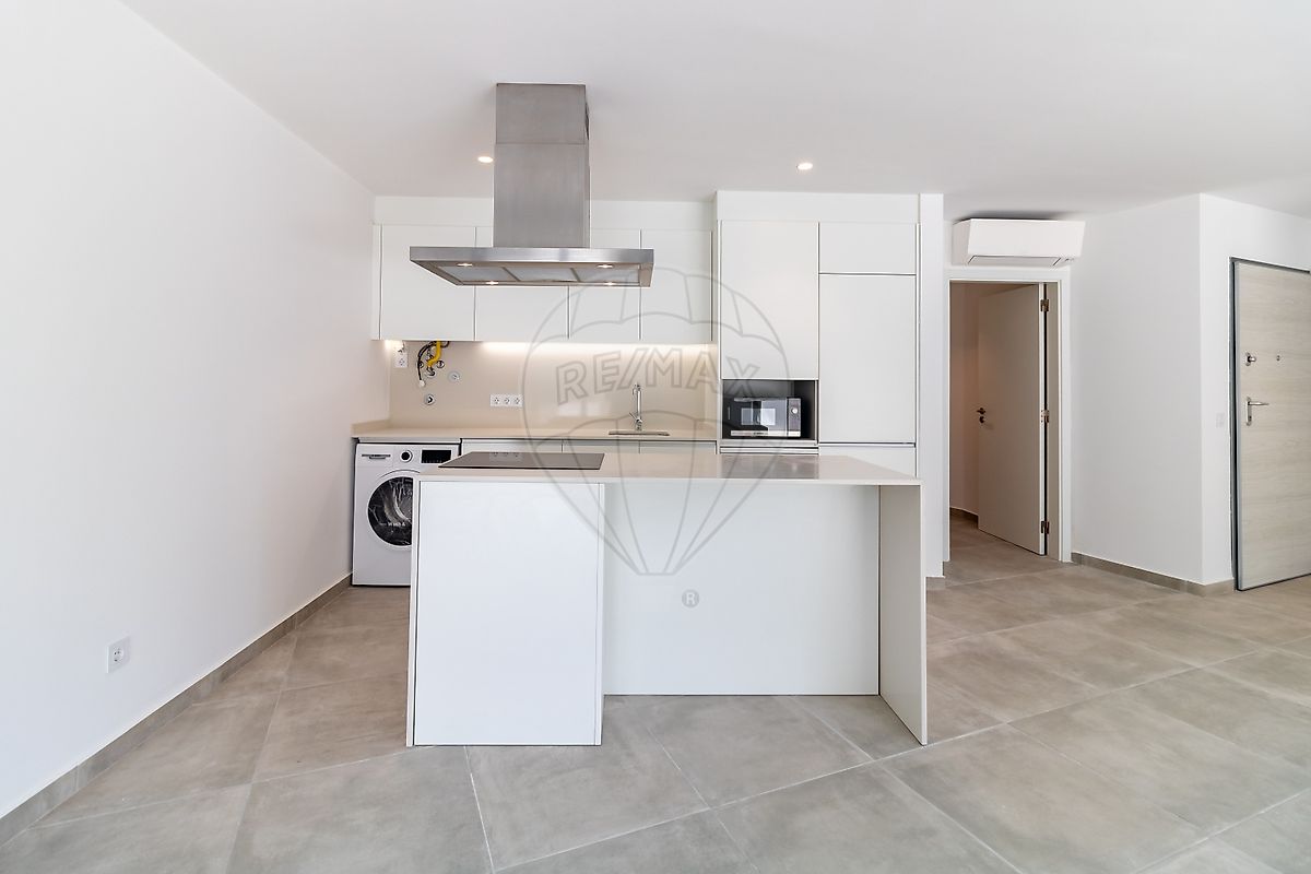 listing 120141071-740 picture-0