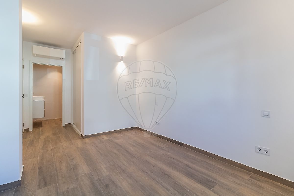 listing 120141071-740 picture-0