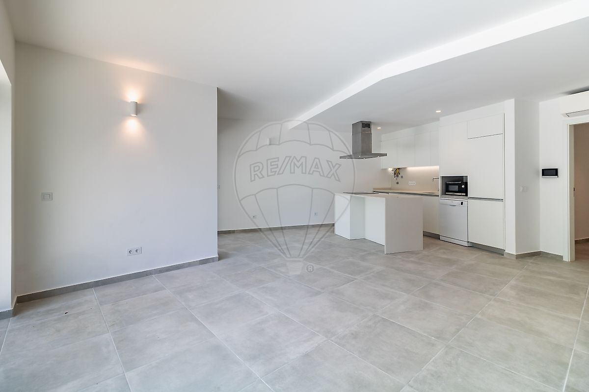 listing 120141071-740 picture-0