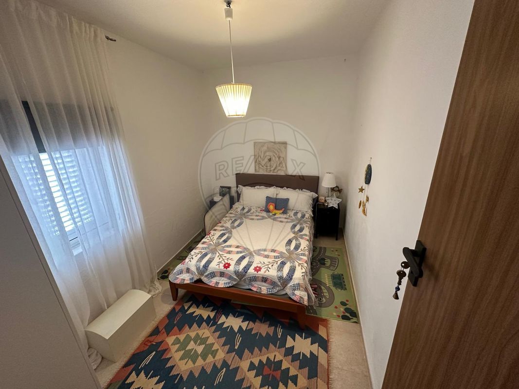 listing 120141048-2910 picture-0