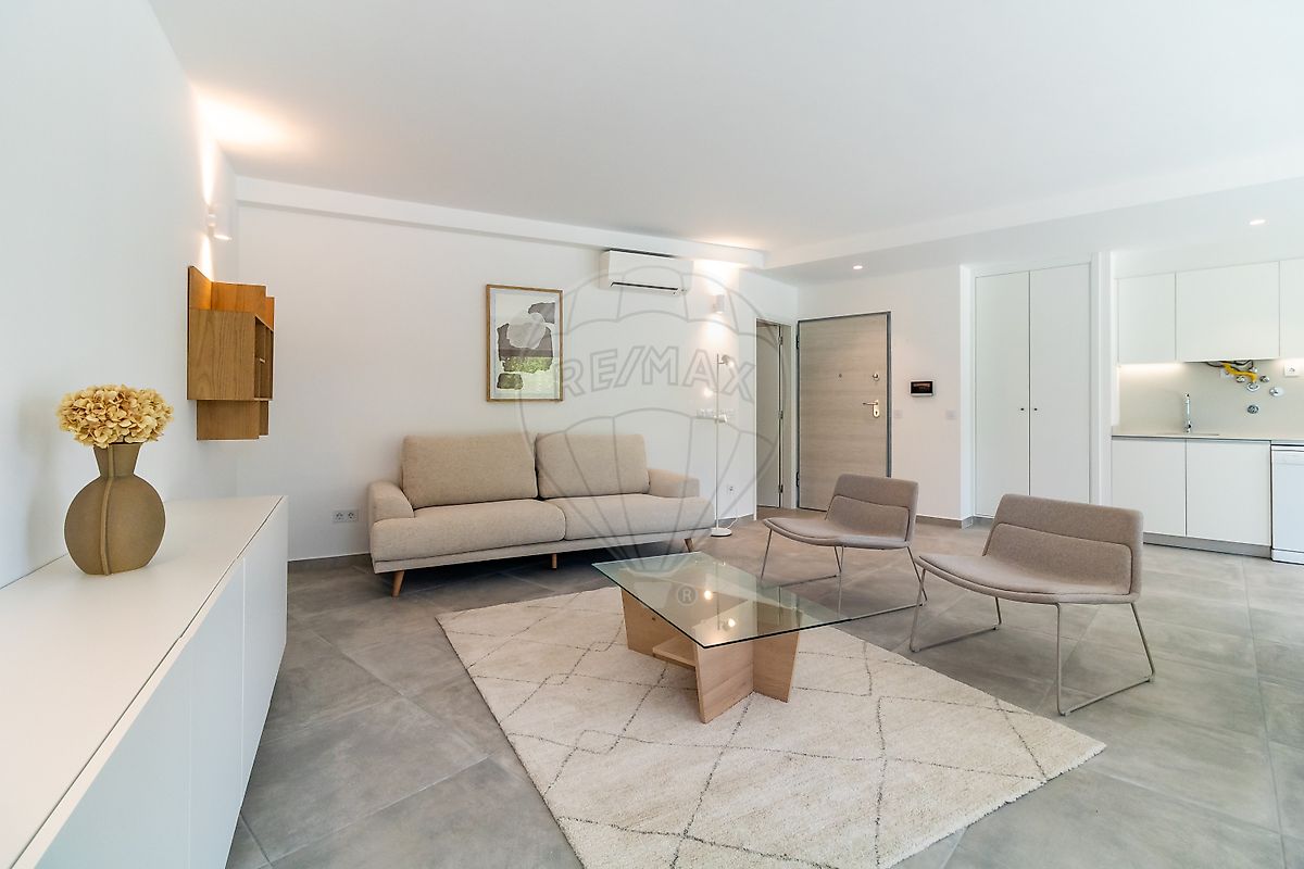 listing 120141071-744 picture-0