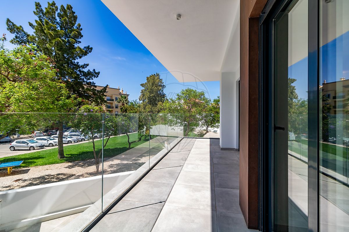 listing 120141071-744 picture-0