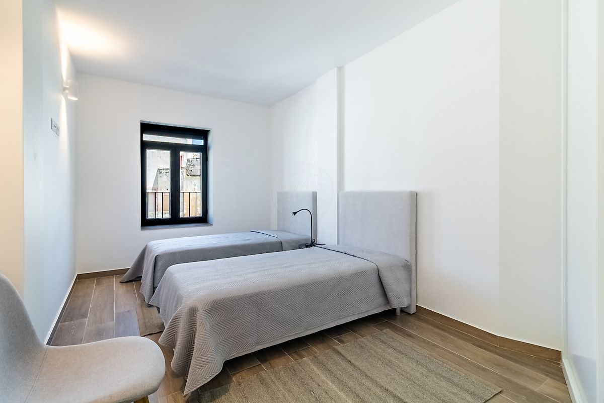 listing 120141071-746 picture-0