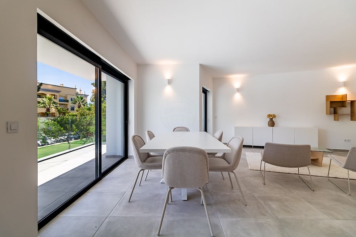 listing 120141071-746 picture-0