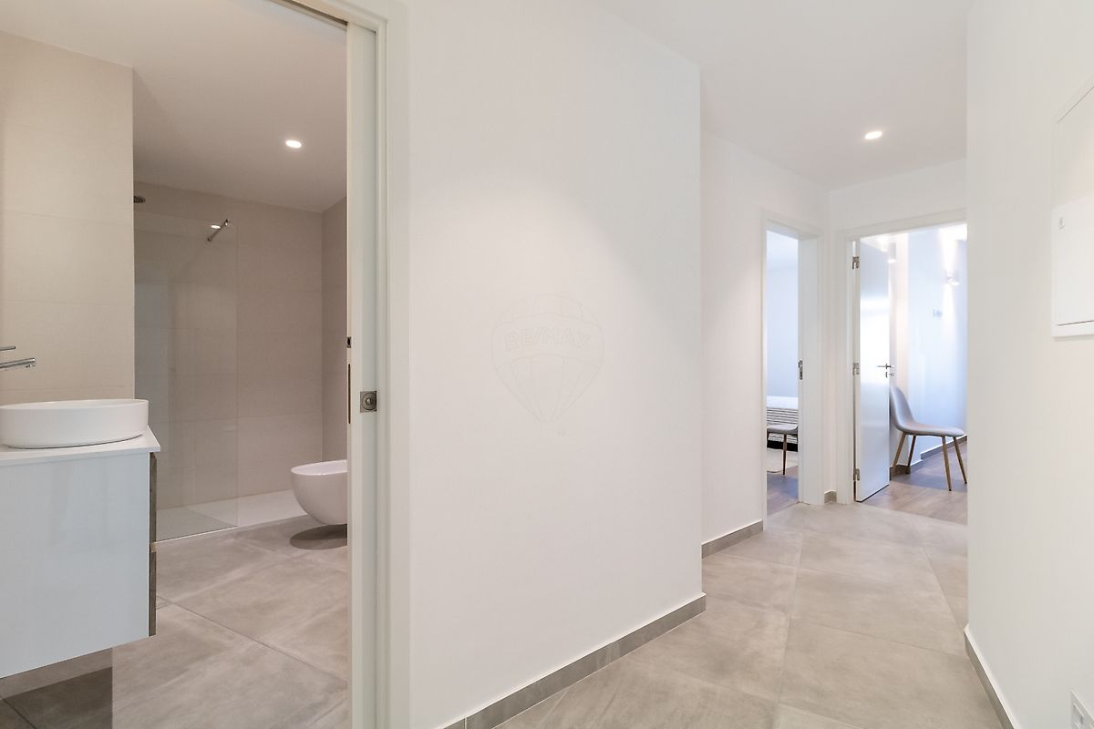 listing 120141071-746 picture-0