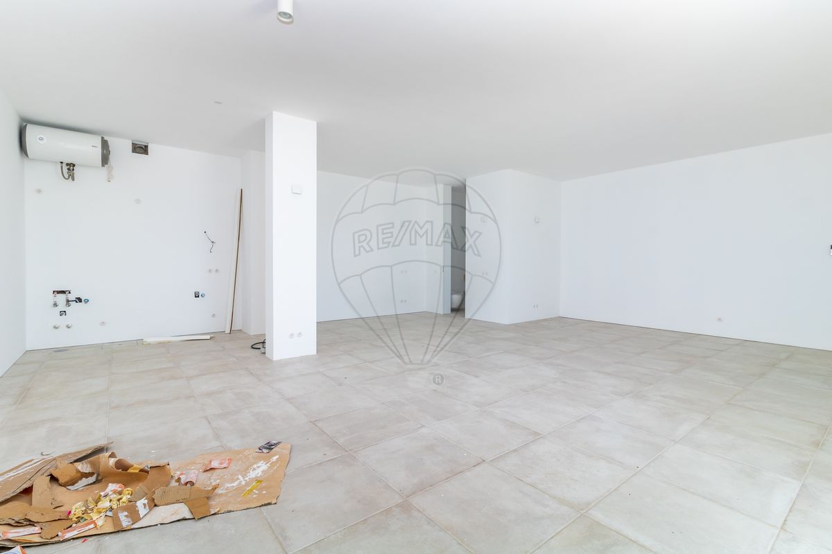 listing 120141071-749 picture-0