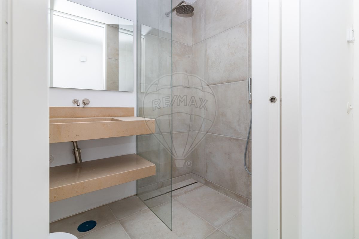 listing 120141071-749 picture-0