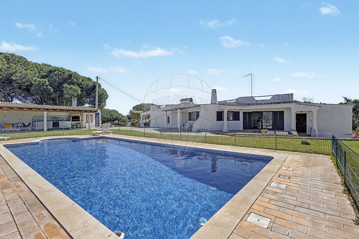 Moradia T3 à venda em Loulé