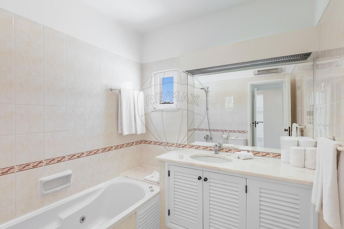 Apartamento T2 à venda em Albufeira