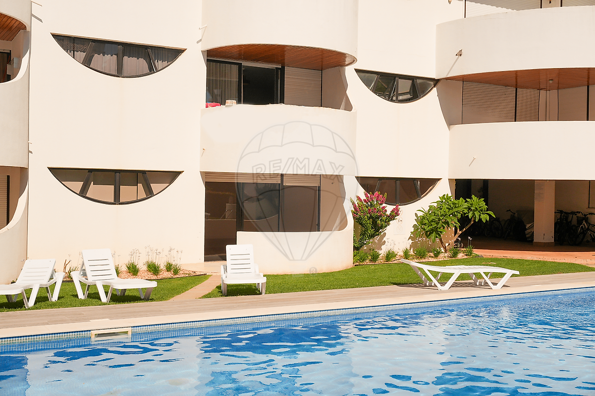 Apartamento T2 para arrendar em Loulé