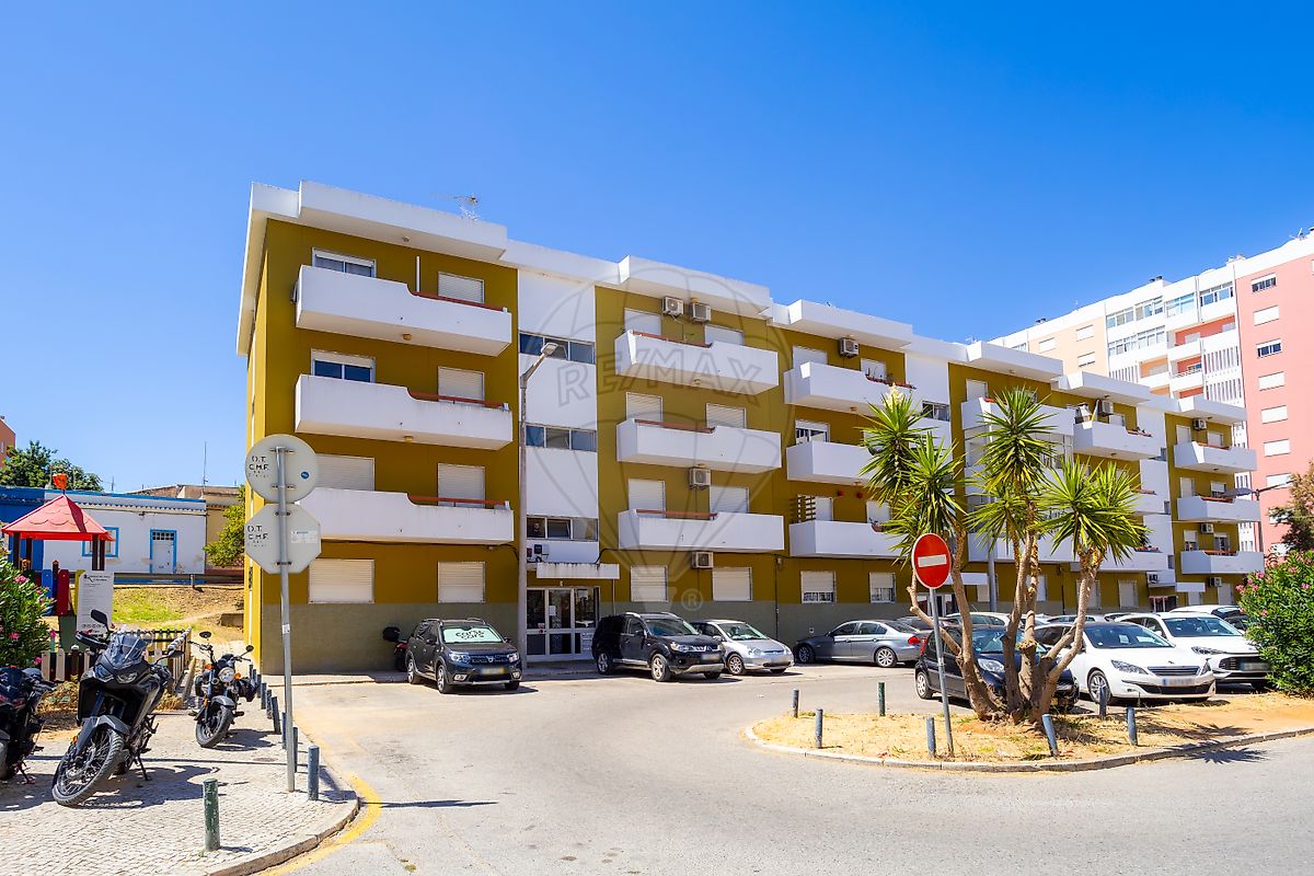 Apartamento T3 à venda em Faro