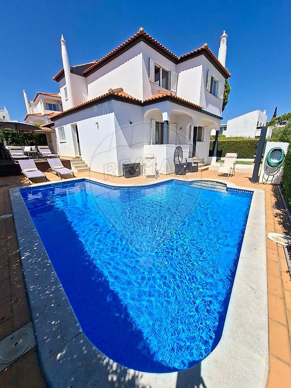 Apartamento T4 à venda em Loulé