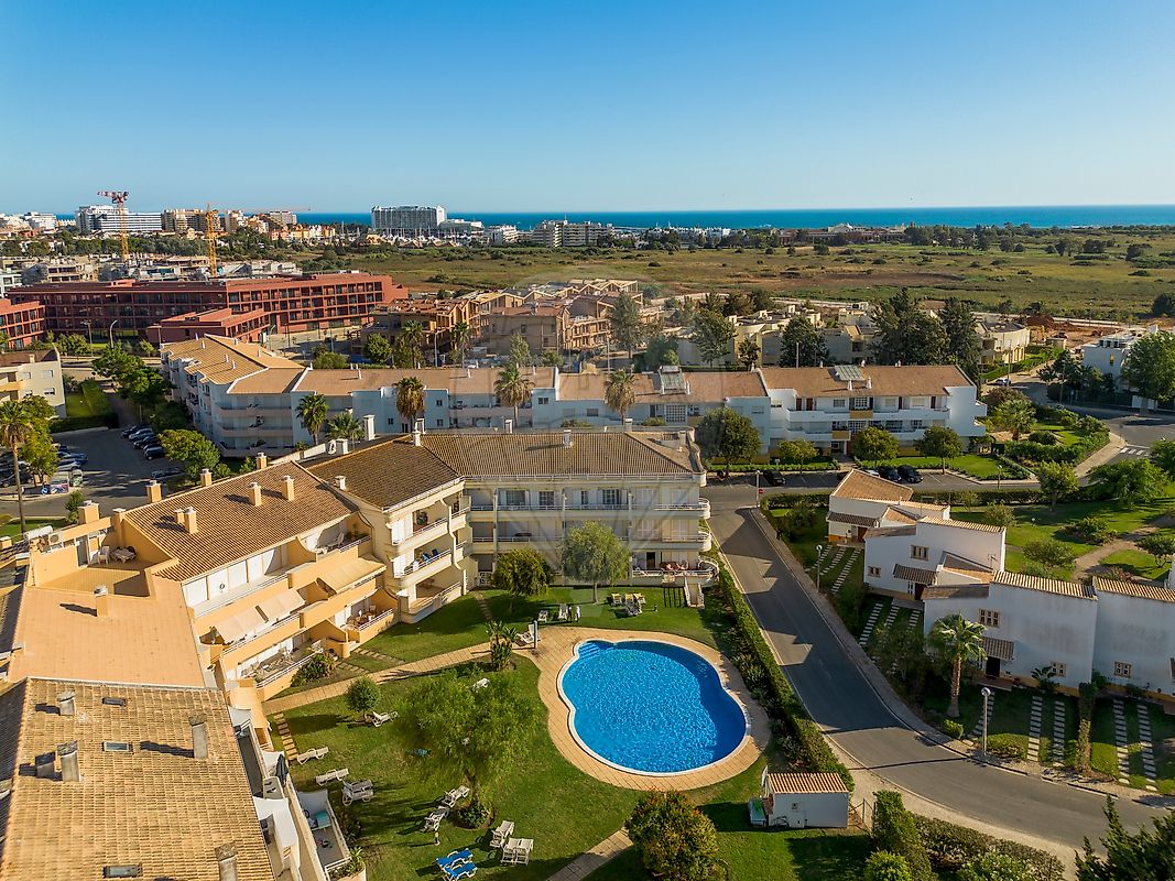 Apartamento T2 para arrendar em Loulé