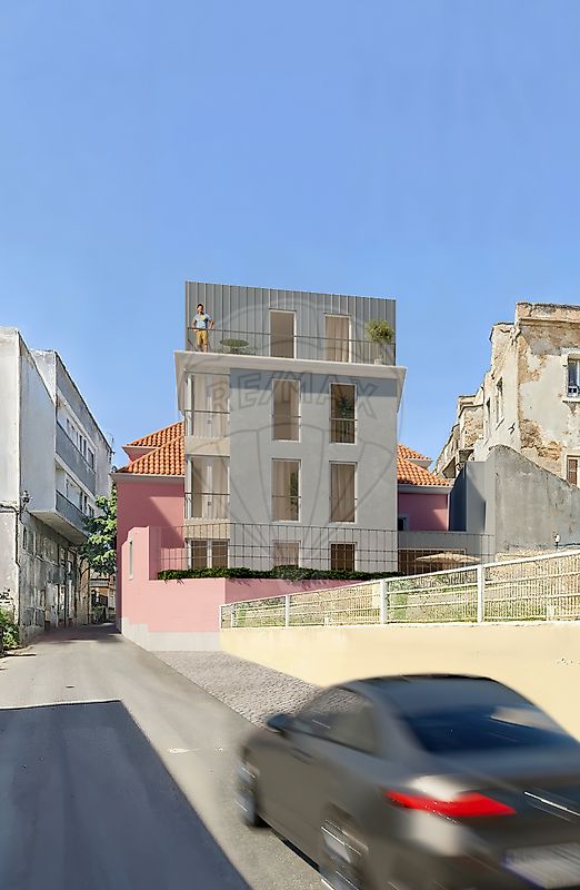 Apartamento T1 à venda em Almada