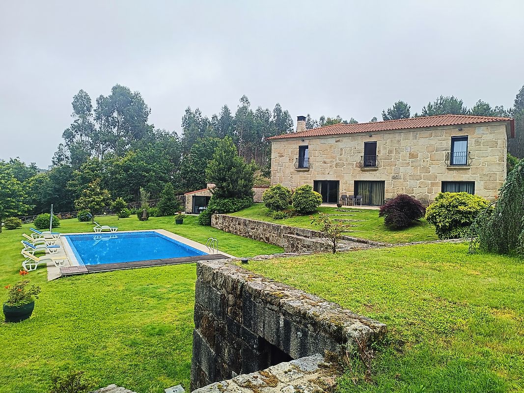 Apartamento T5 à venda em Fafe