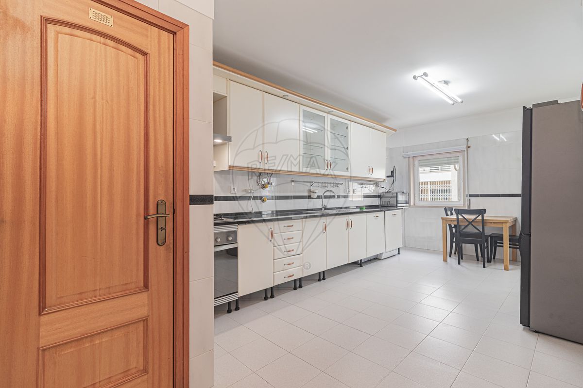 listing 120151420-23 picture-0