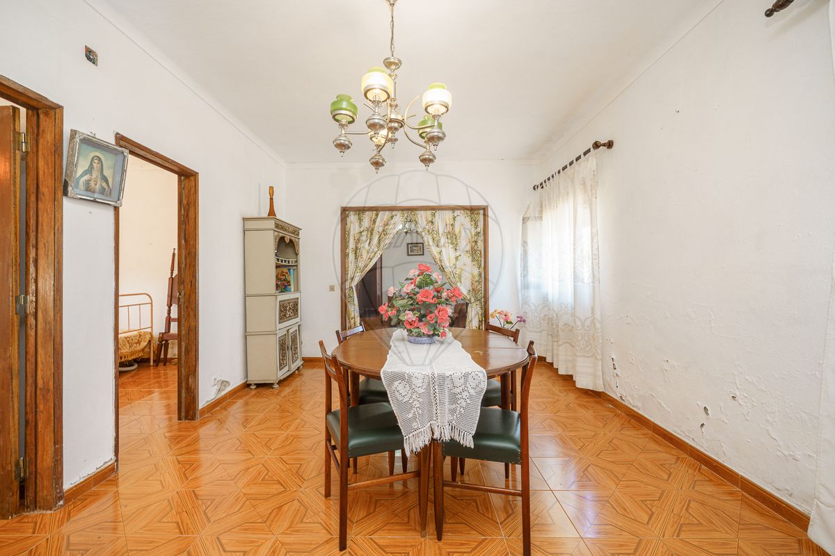 listing 120151398-80 picture-0
