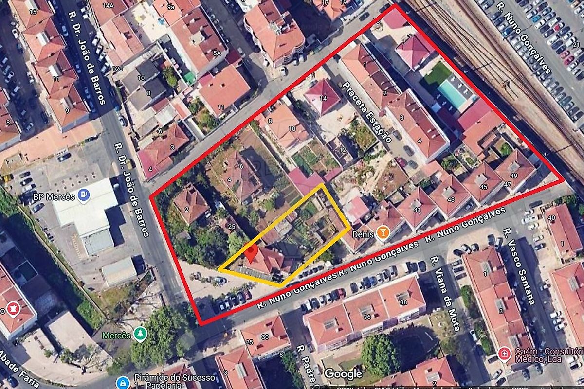 Land for sale in Sintra, Portugal — €425,000
