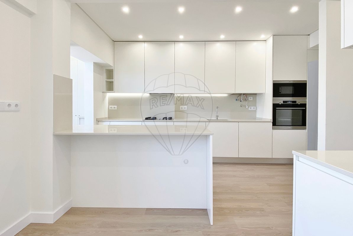 listing 120151075-561 picture-0