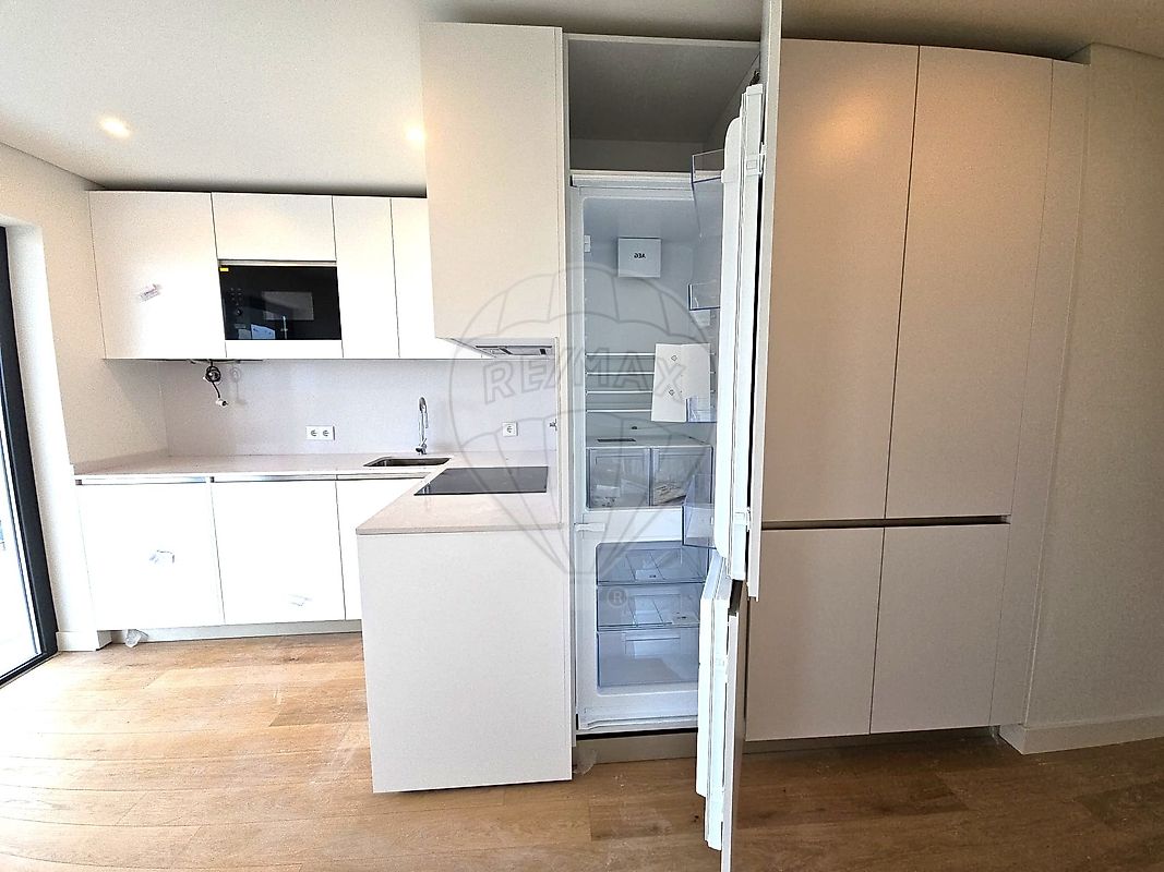 Apartamento T4 à venda em Oeiras
