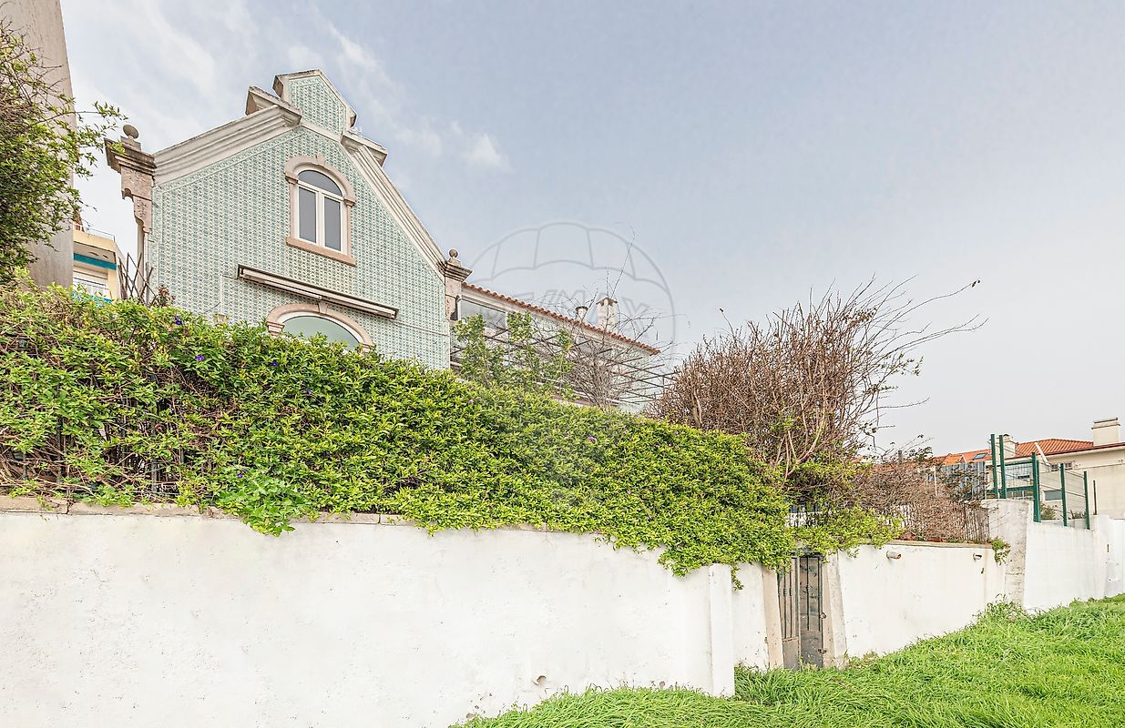 Moradia T6 à venda em Oeiras