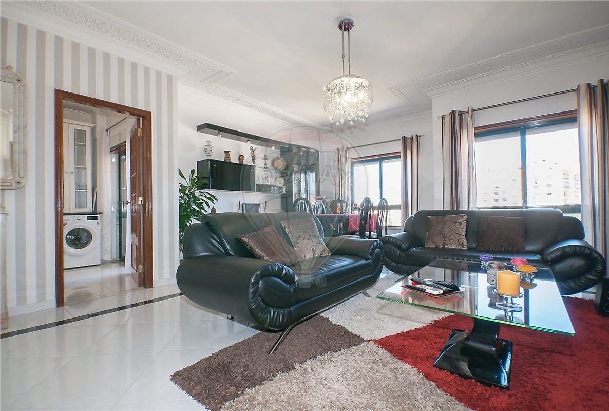 Apartamento T2 à venda em Sintra