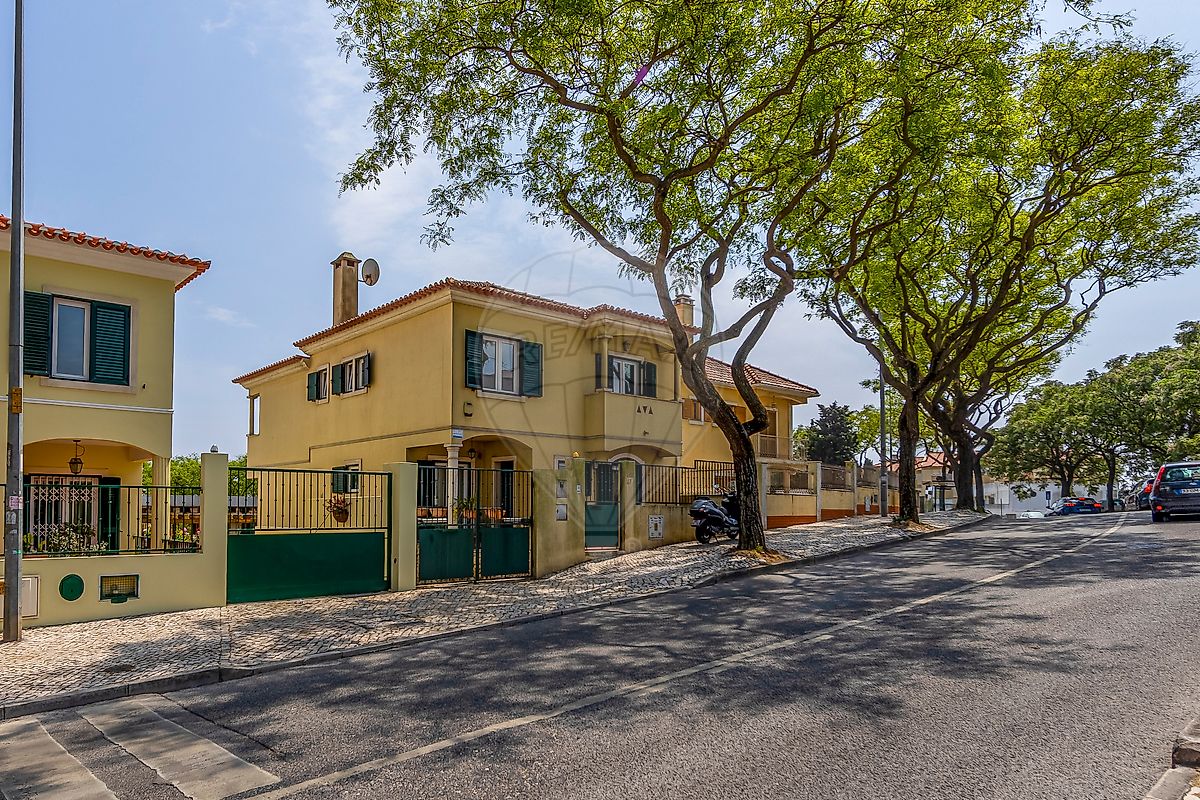 Moradia T5 à venda em Gondomar