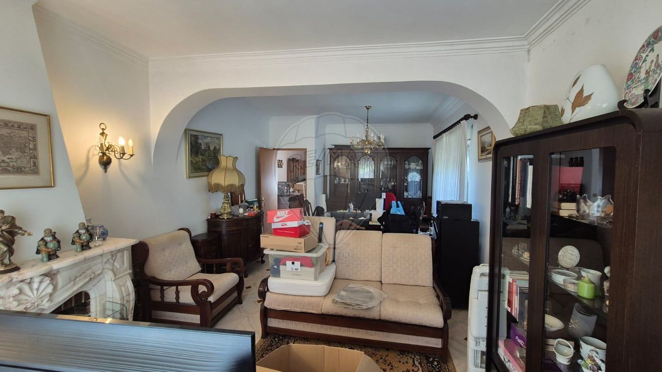 listing 120171133-684 picture-0
