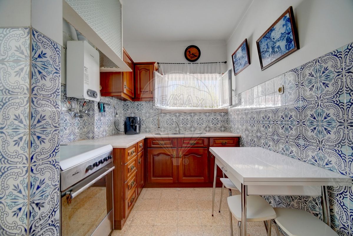 listing 120171133-684 picture-0