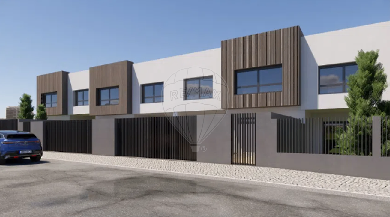 Moradia T4 à venda em Sintra