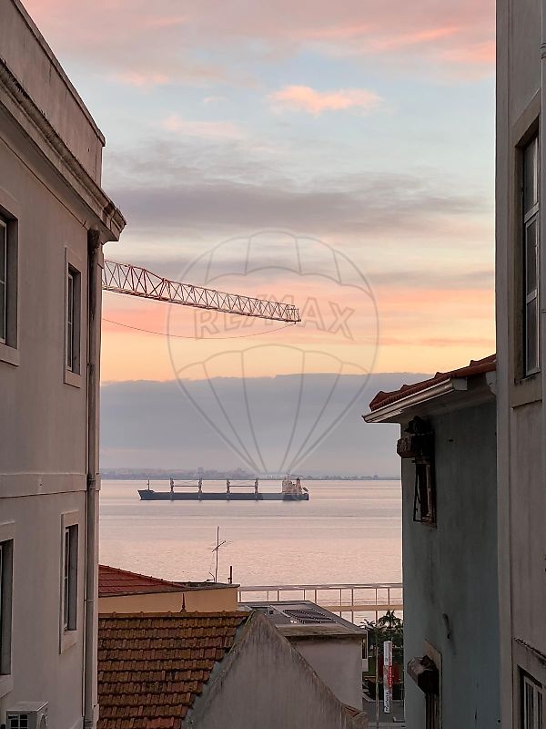 Apartamento T3 à venda em Lisboa