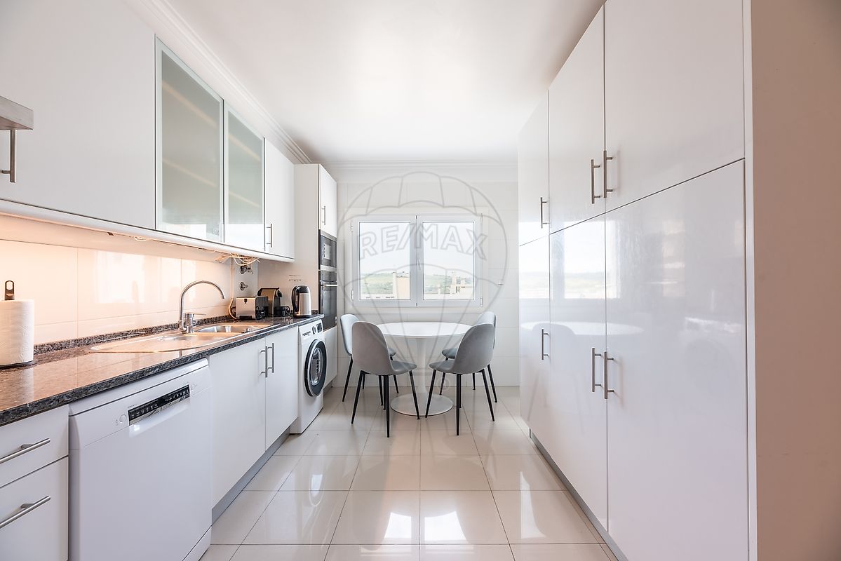 Apartamento T2 à venda em Oeiras