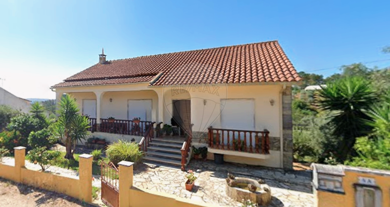 Moradia - Olalhas, Tomar, Santarém