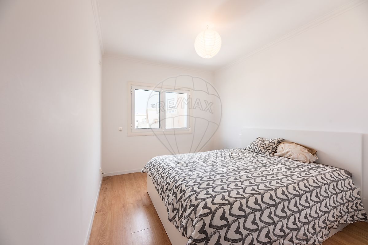 Apartamento T2 à venda em Carnaxide e Queijas, Oeiras — foto 12
