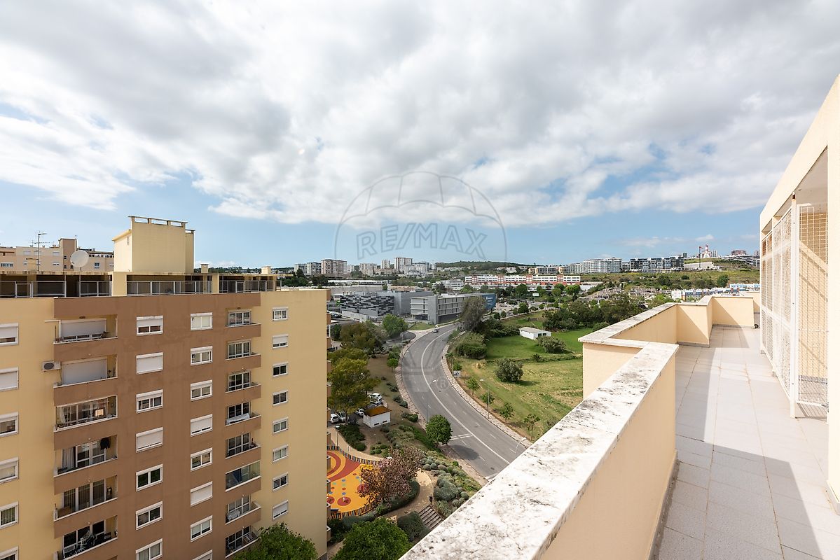 Apartamento T2 à venda em Carnaxide e Queijas, Oeiras — foto 40
