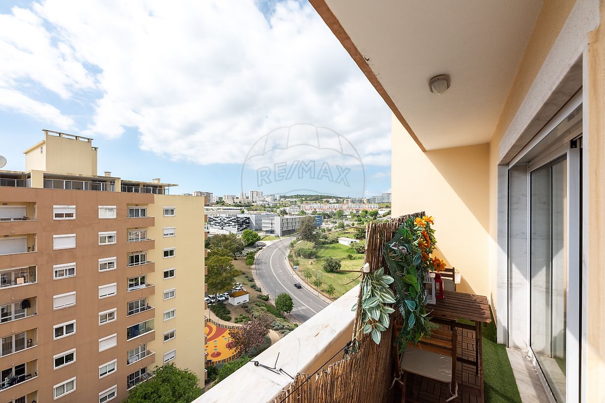 Apartamento T2 à venda em Carnaxide e Queijas, Oeiras — foto 29