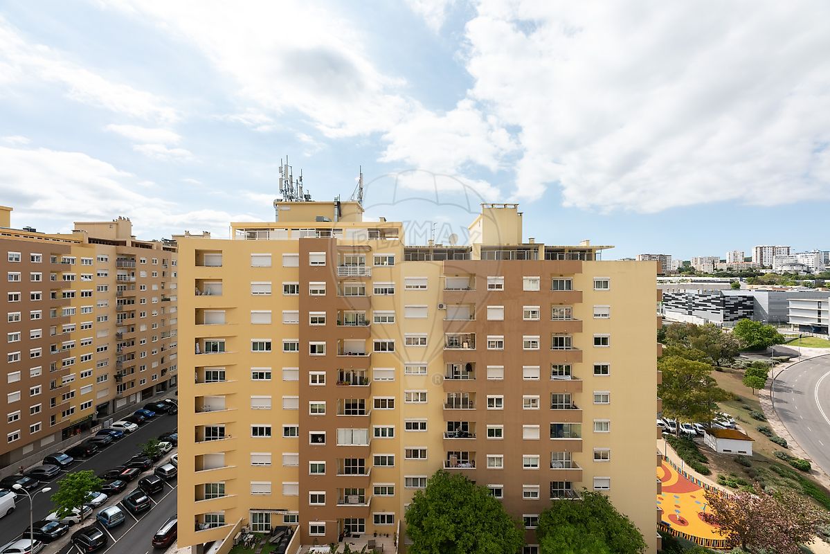 Apartamento T2 à venda em Carnaxide e Queijas, Oeiras — foto 32