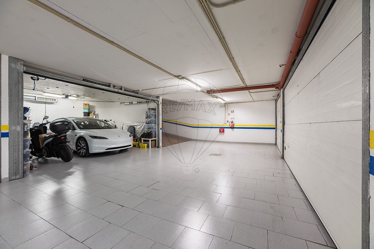 Apartamento T2 à venda em Carnaxide e Queijas, Oeiras — foto 36